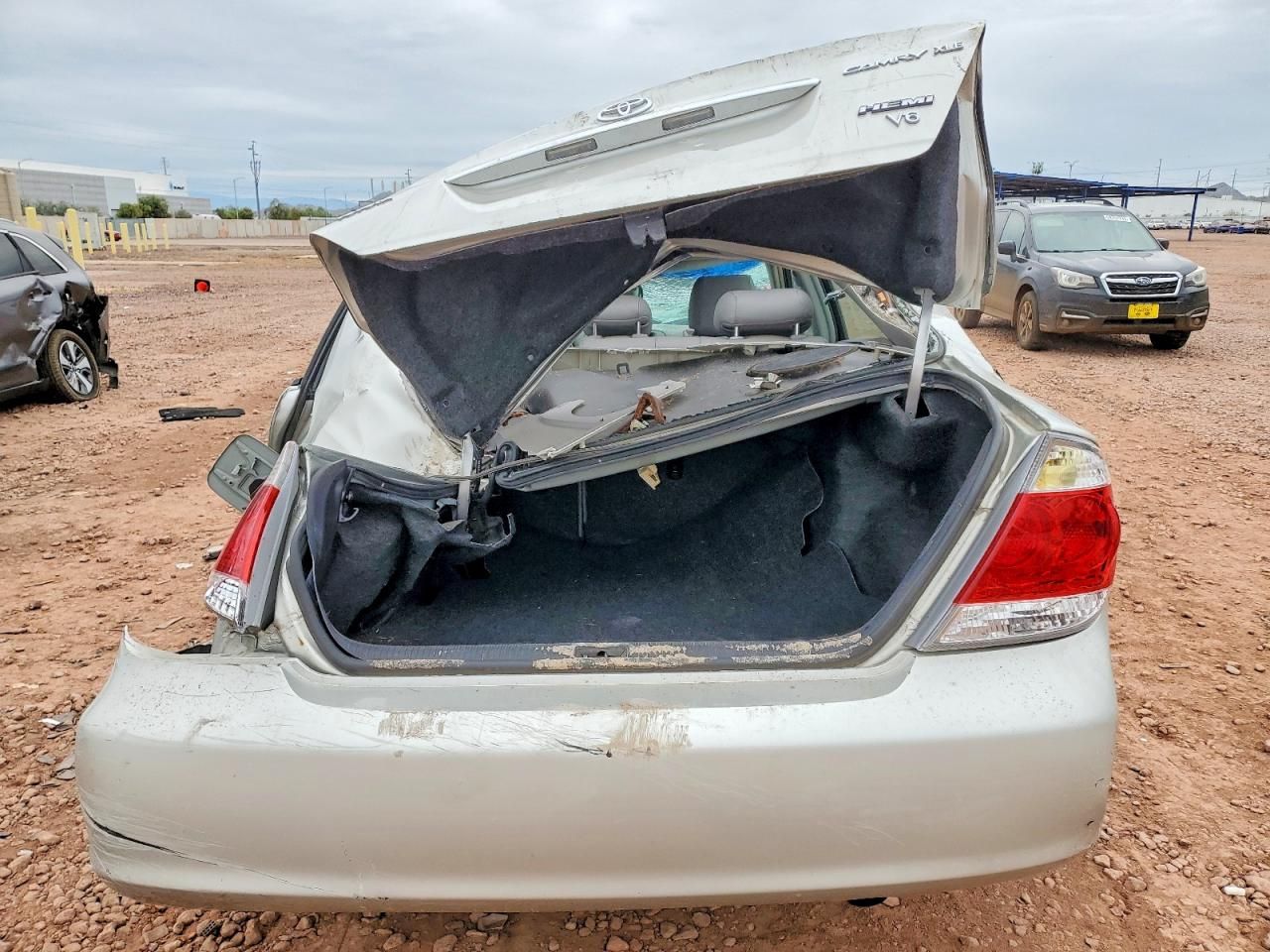 2005 Toyota Camry le