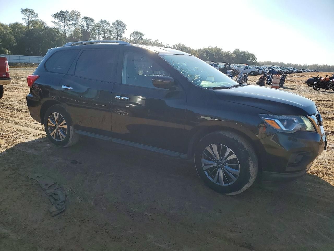 2019 Nissan Pathfinder s