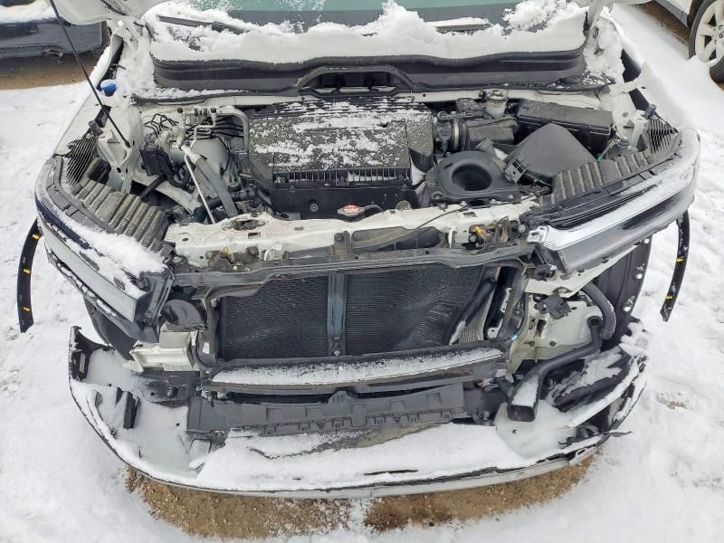 2025 Honda Pilot Touring