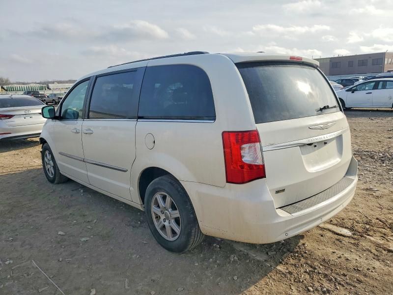 2012 Chrysler Town & Country Touring