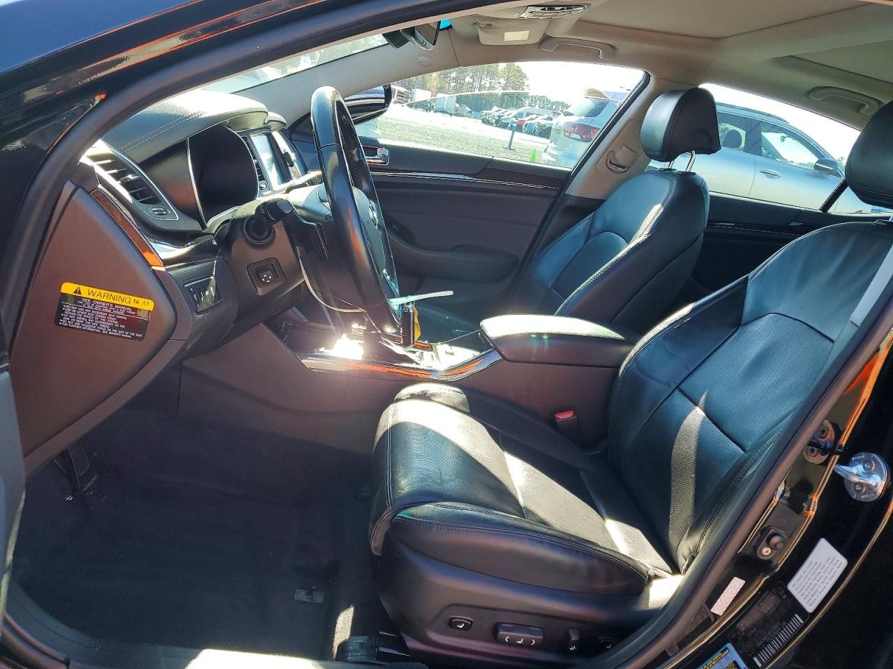 2015 KIA Cadenza Premium