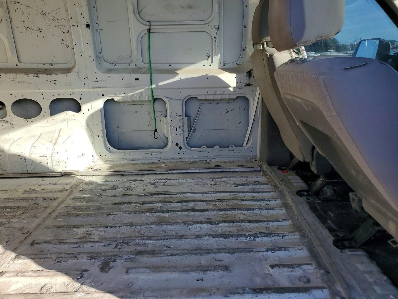 2016 Nissan Nv 2500 s