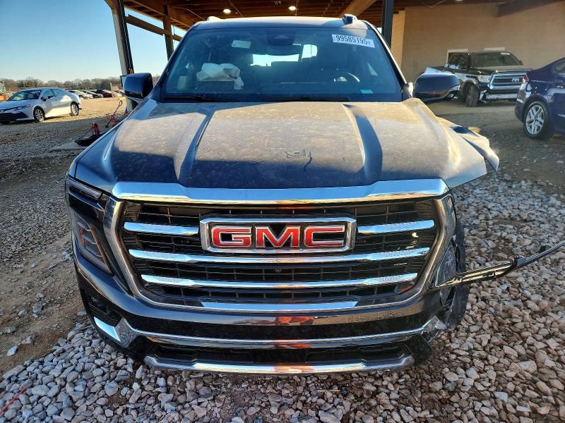 2025 GMC Yukon Elevation