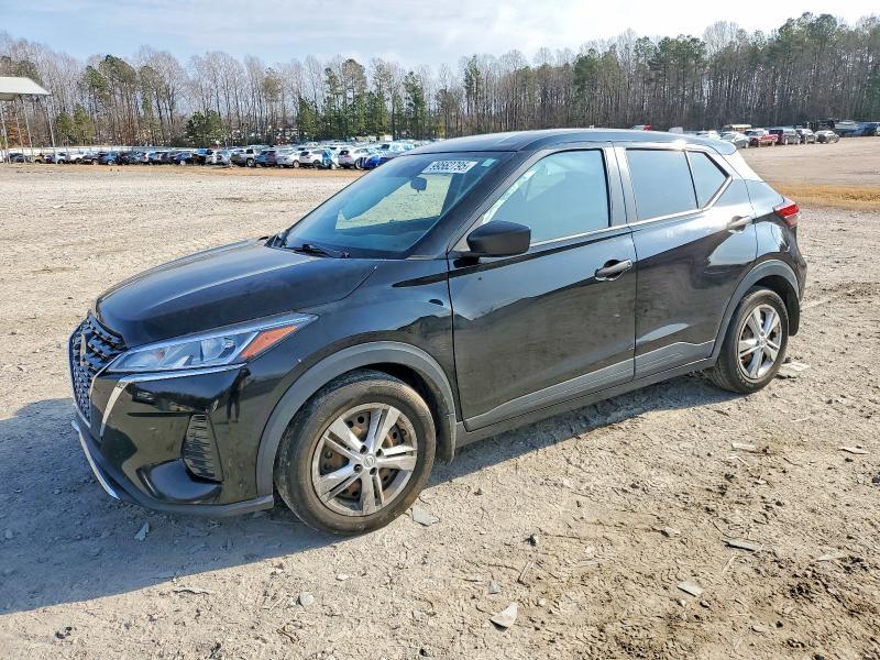 2021 Nissan Kicks s