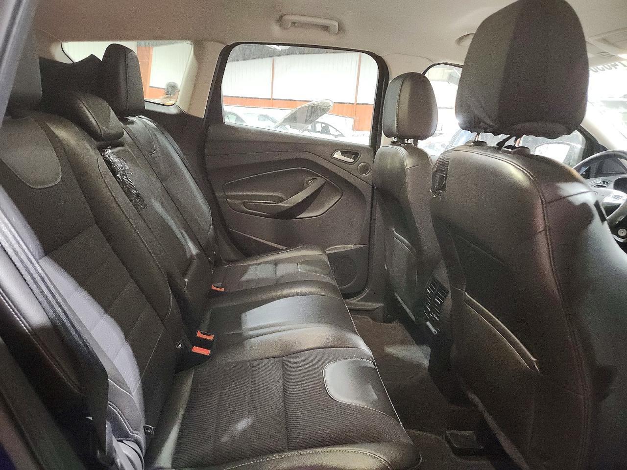 2015 Ford Escape se