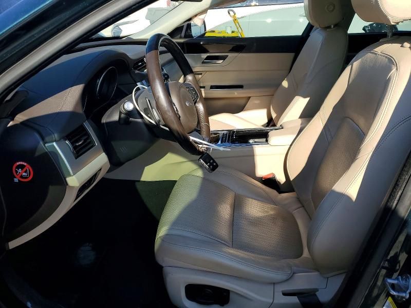 2016 Jaguar Xf Prestige