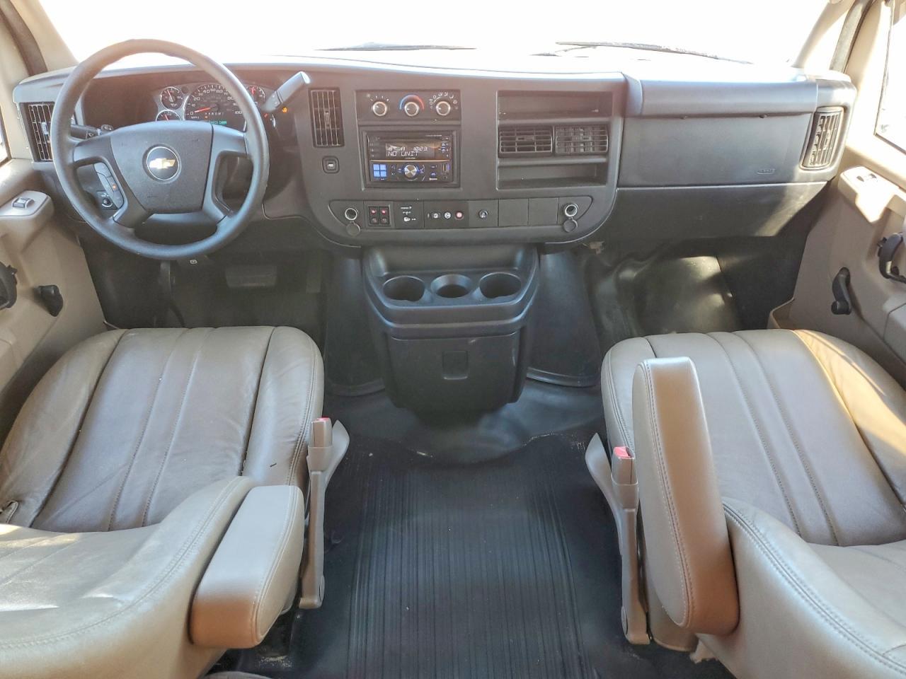 2013 Chevrolet Express G3500 LS