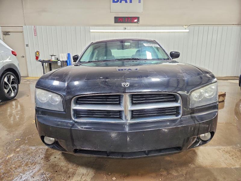 2010 Dodge Charger r