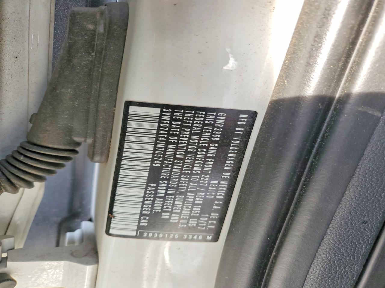 2018 Volkswagen Beetle s