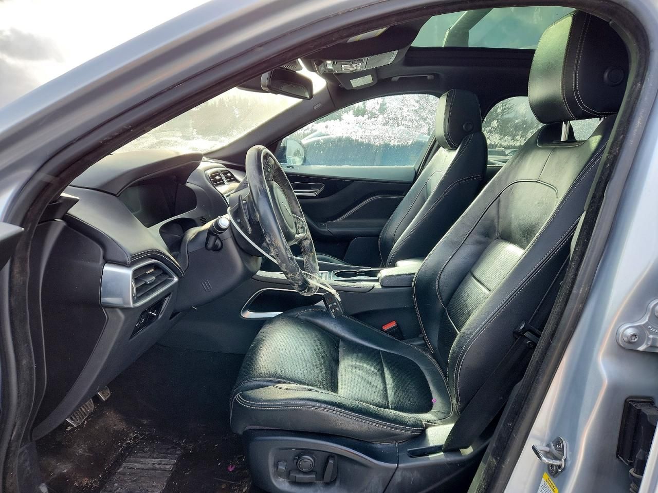 2017 Jaguar F-pace R-sport