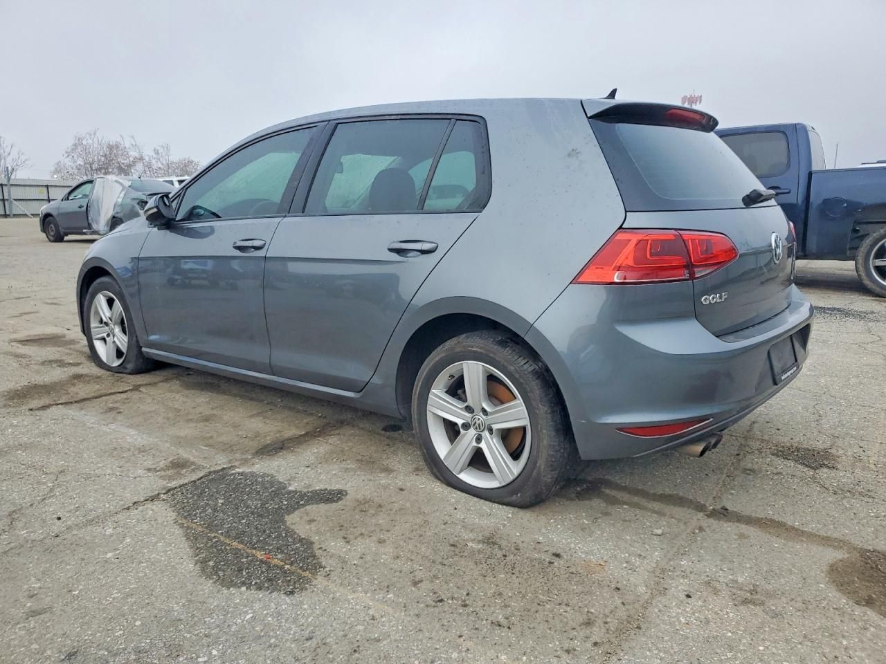 2017 Volkswagen Golf s