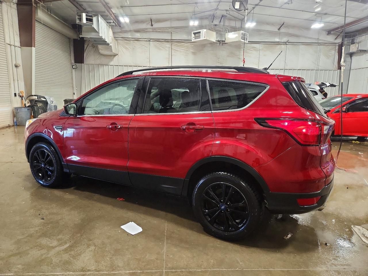 2019 Ford Escape sel