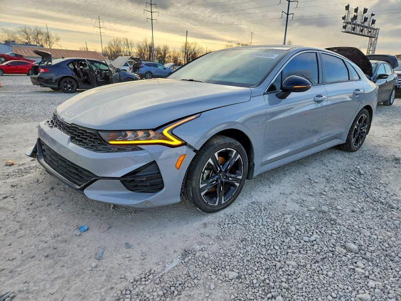 2022 KIA K5 gt Line
