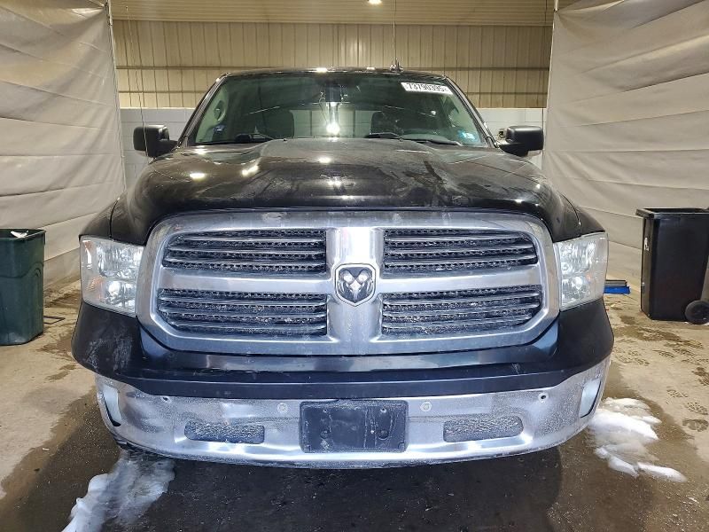 2016 Dodge Ram 1500 slt