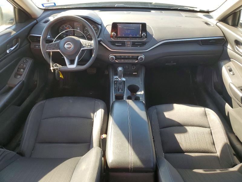 2021 Niss Altima 2.5 s