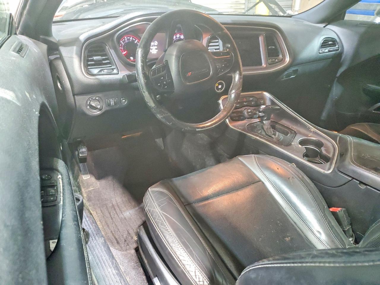 2017 Dodge Challenger sxt