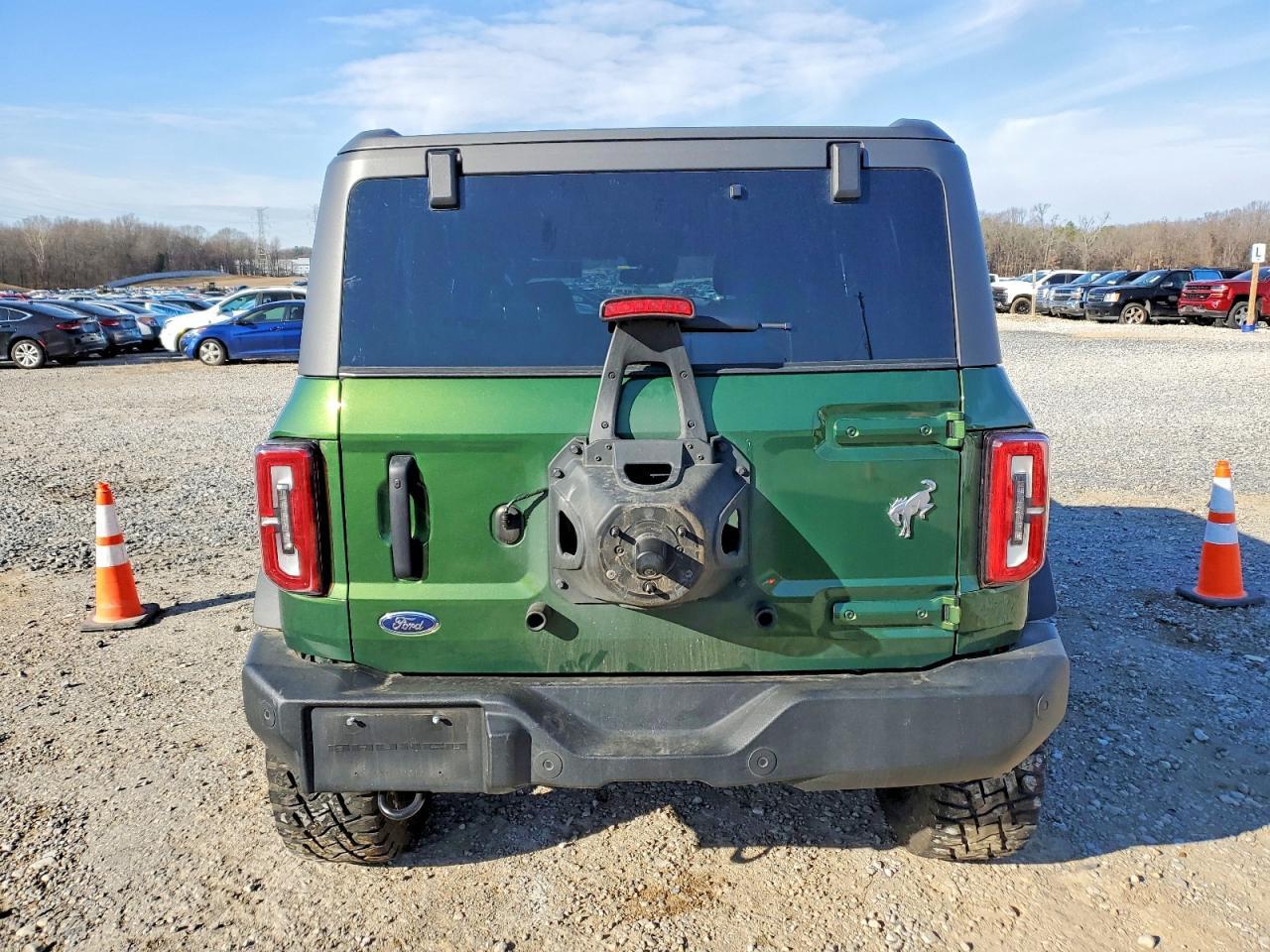 2023 Ford Bronco Base
