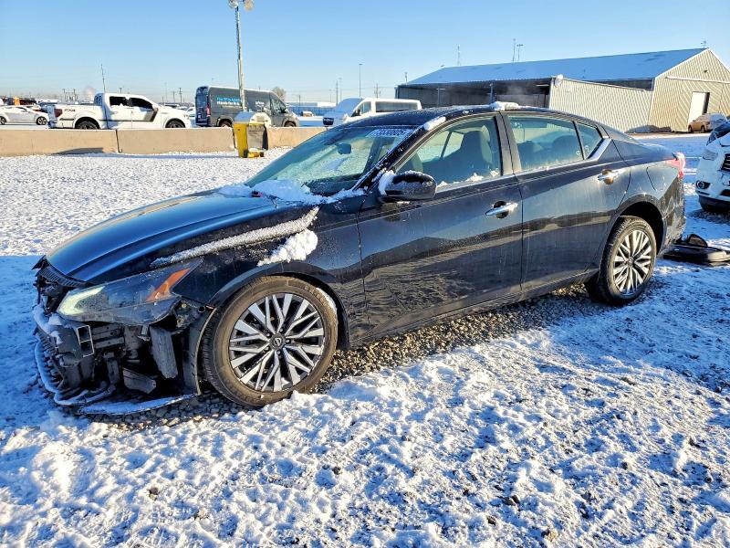 2023 Nissan Altima sv
