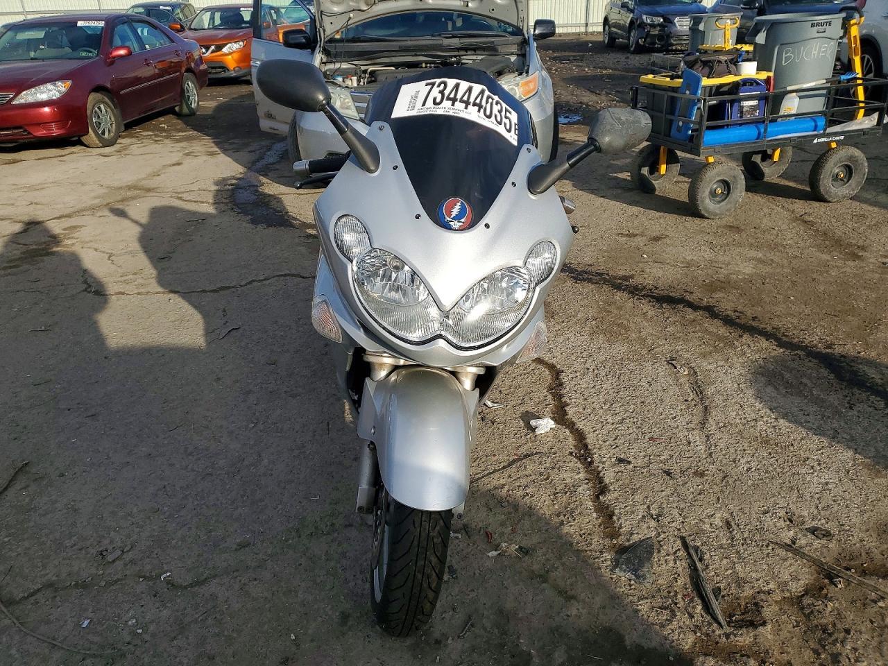 2002 Kawasaki ZX1200 C
