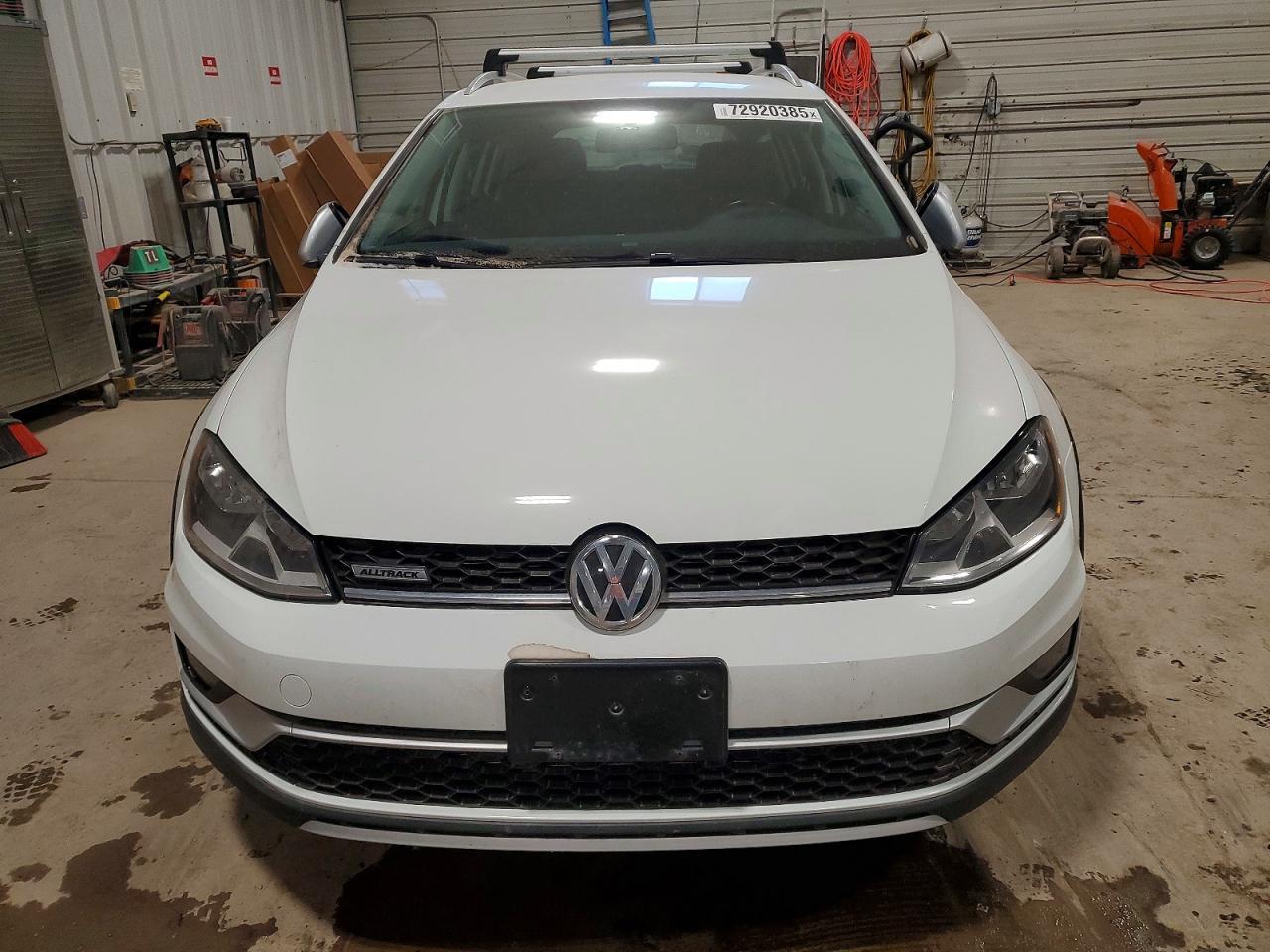 2017 Volkswagen Golf Alltrack s