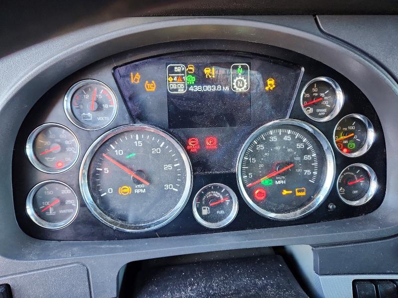 2021 Kenworth T680 Semi Truck