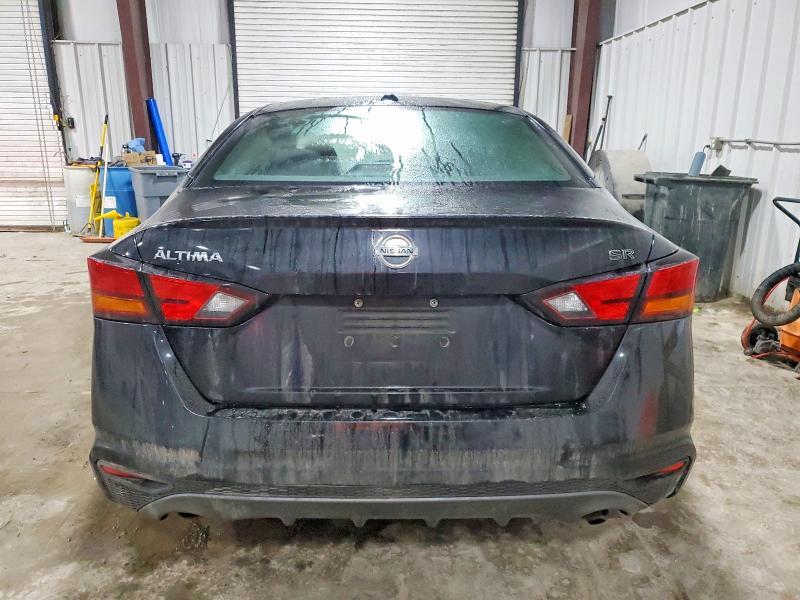 2019 Nissan Altima sr