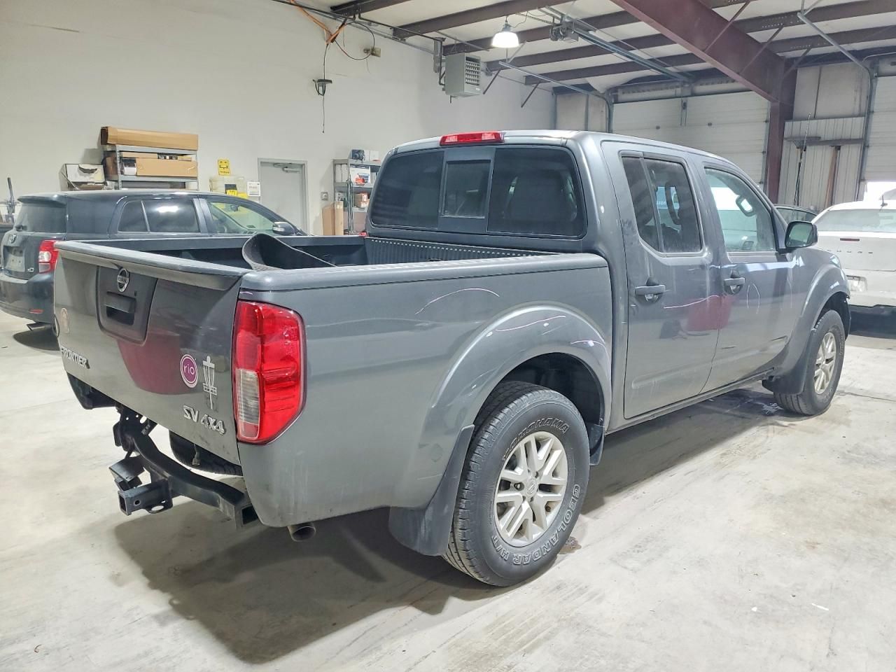 2016 Nissan Frontier s