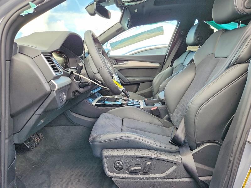 2024 Audi Q5 e Premium Plus 55