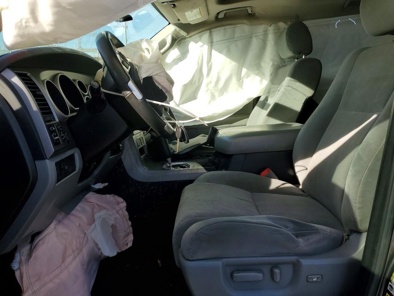 2017 Toyota Sequoia SR5