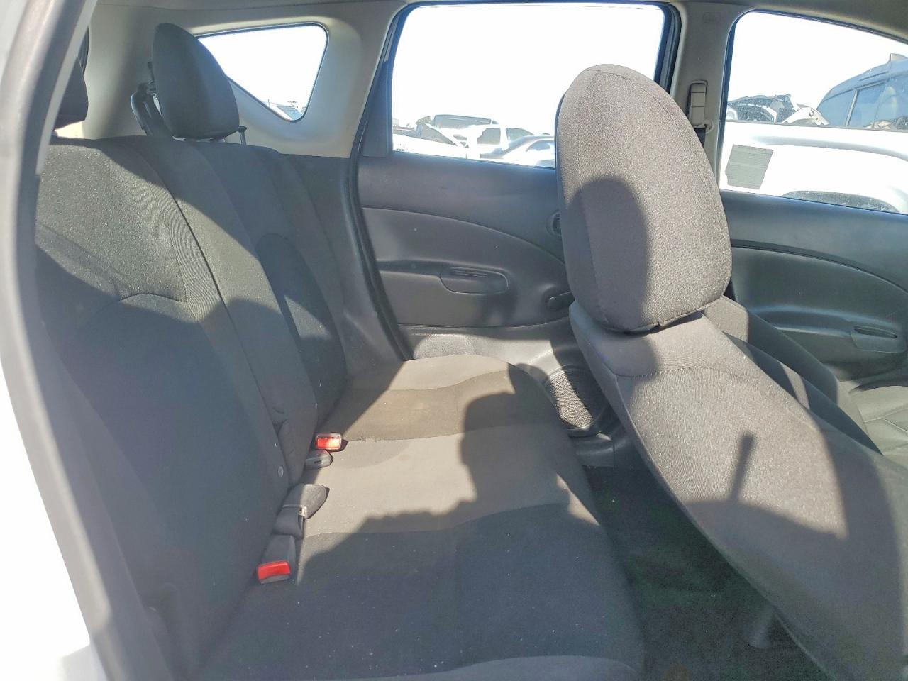 2016 Nissan Versa Note s