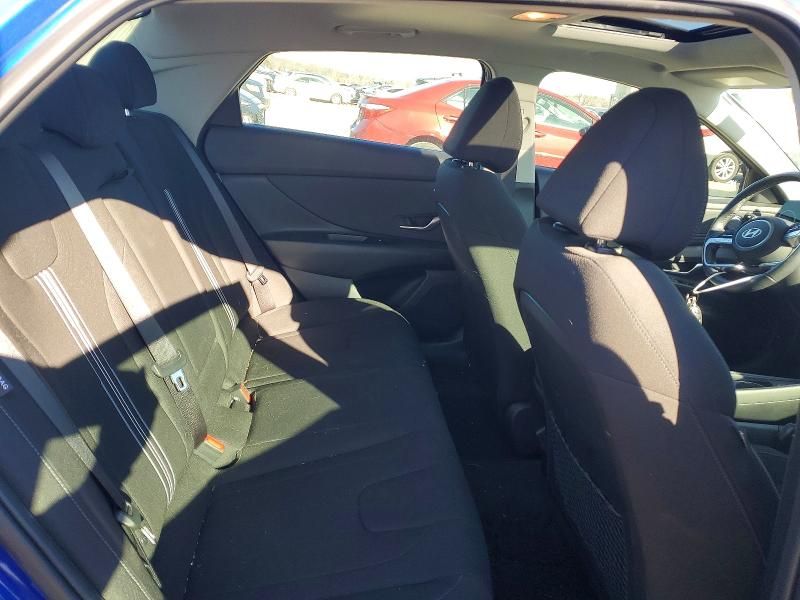 2024 Hyundai Elantra sel