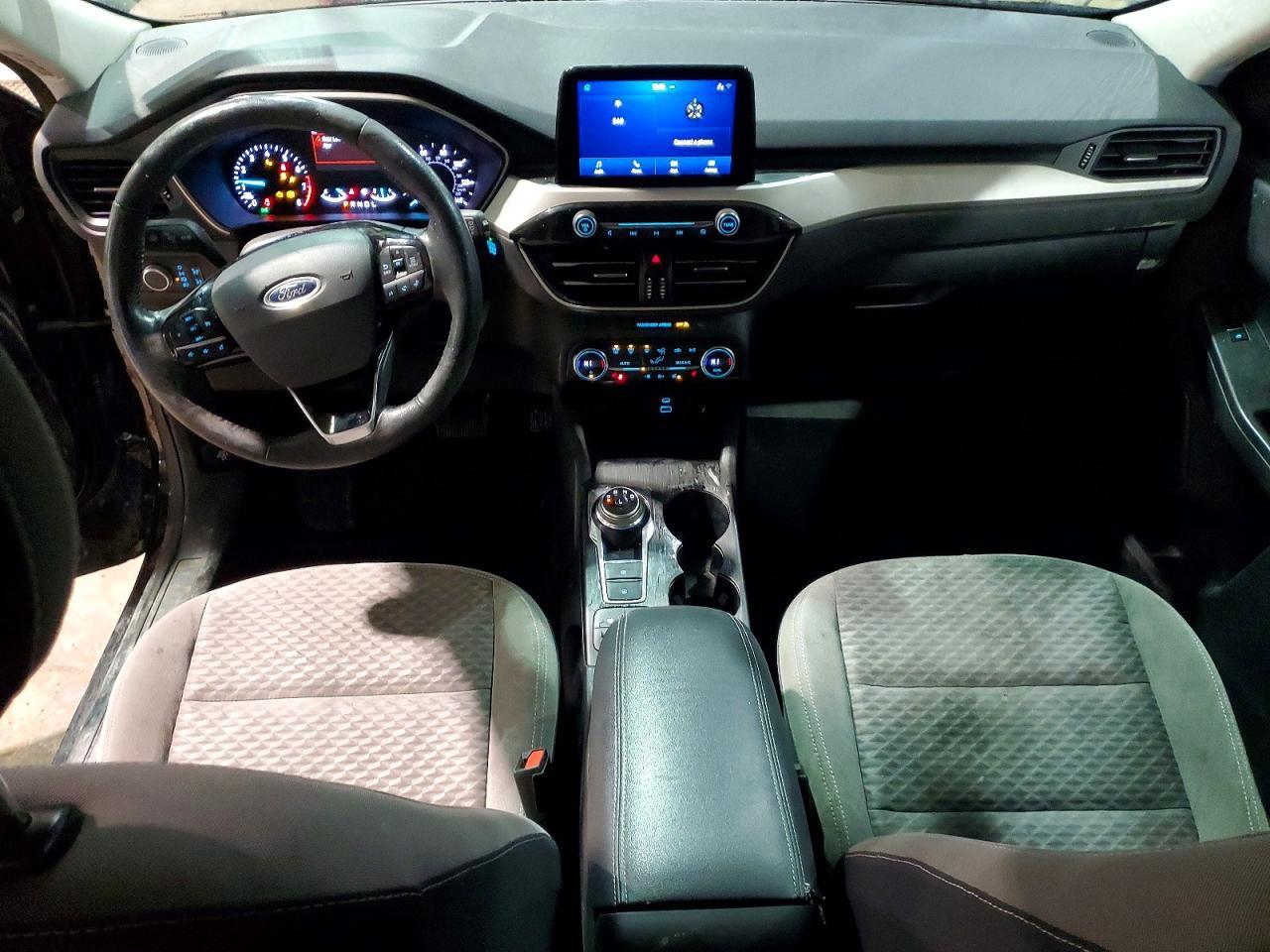 2021 Ford Escape se
