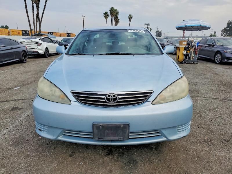 2006 Toyota Camry le