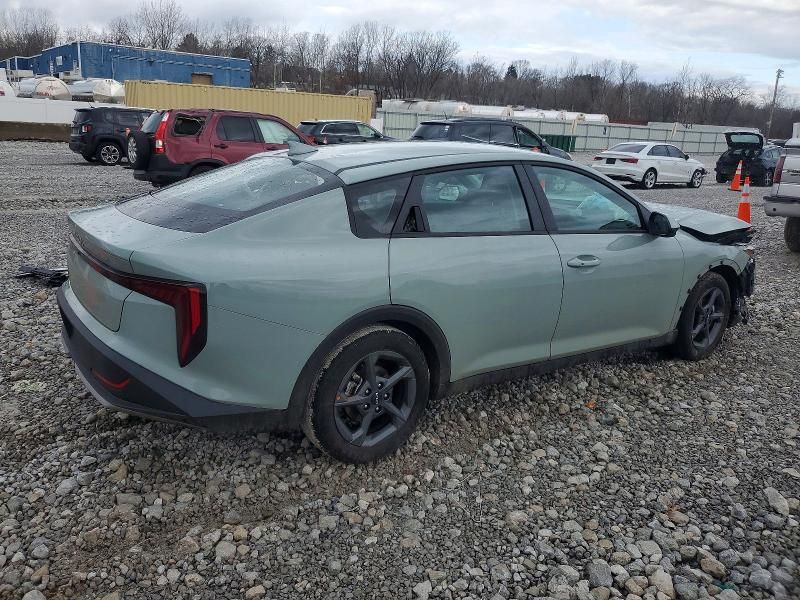 2025 KIA K4 lx