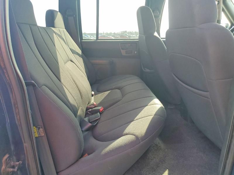 2004 Chevrolet S Truck S10