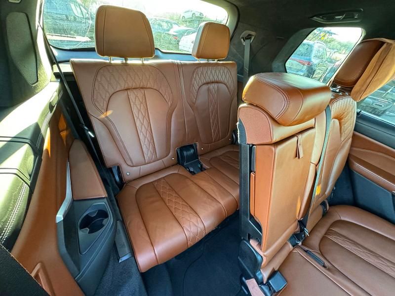 2019 BMW X7 Xdrive50i