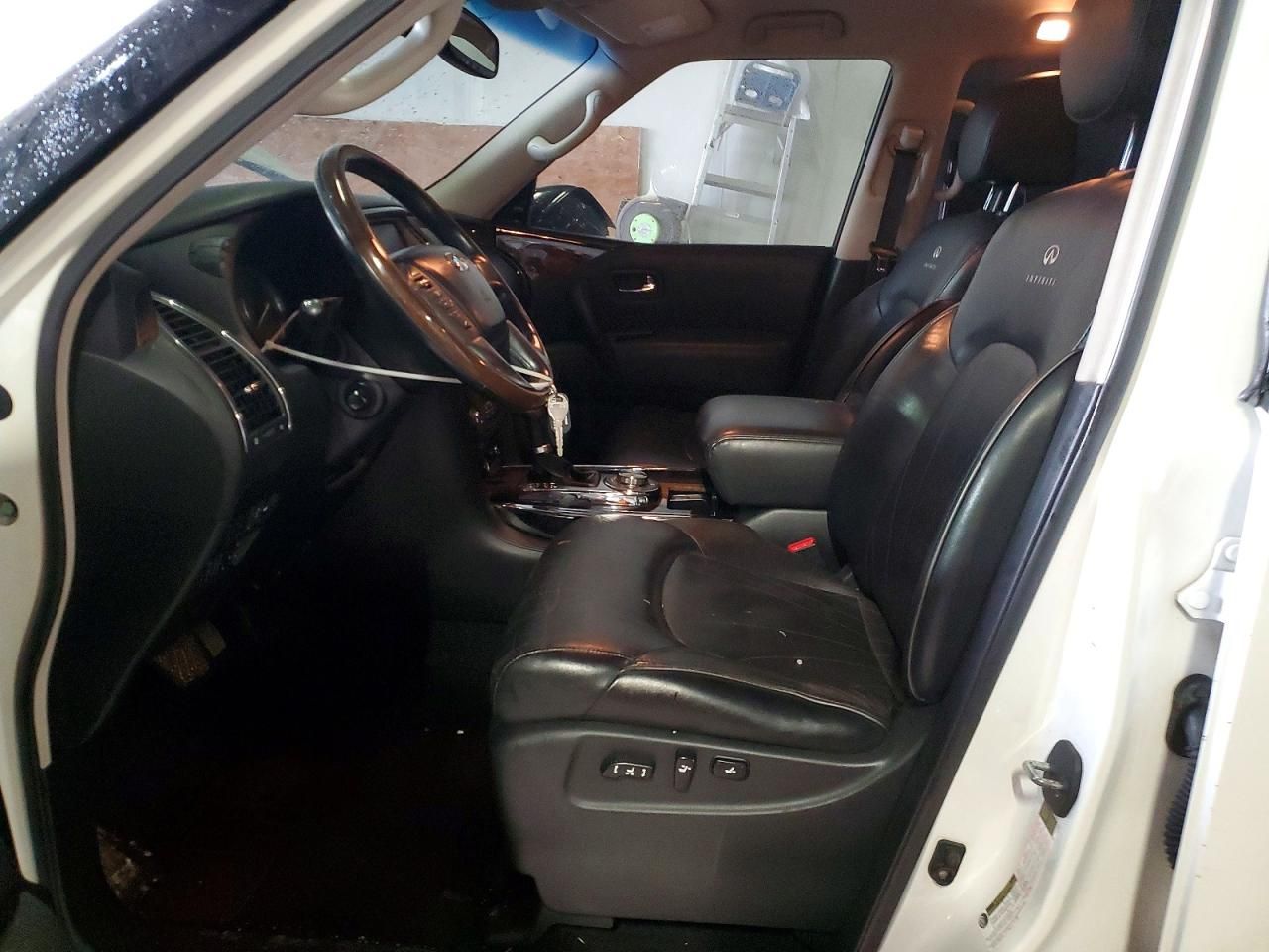 2012 Infiniti Qx56