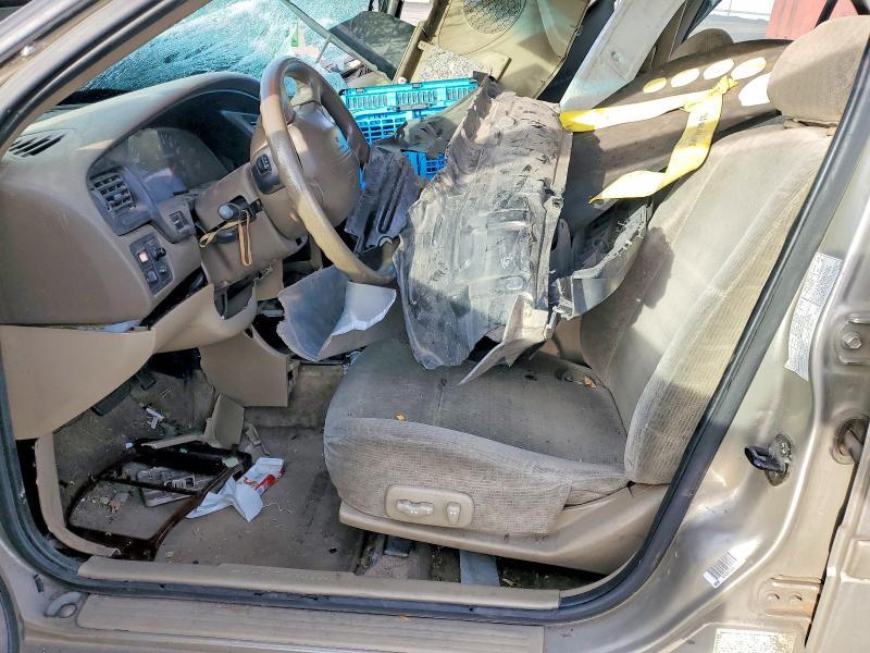 2001 Nissan Altima xe