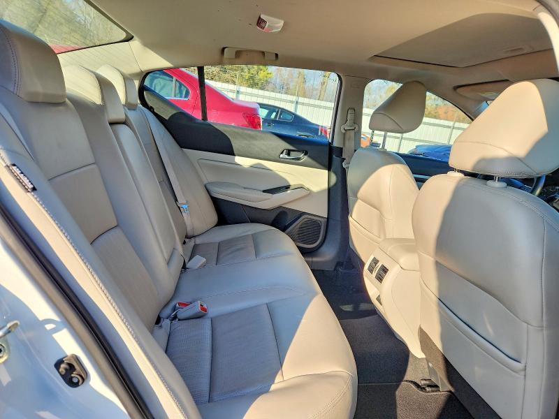 2019 Nissan Altima sl
