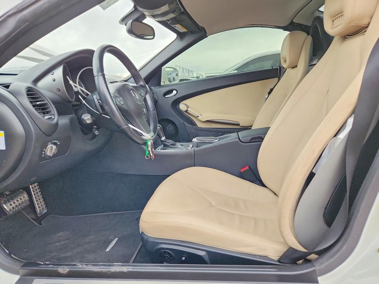 2011 Mercedes-Benz Slk 300