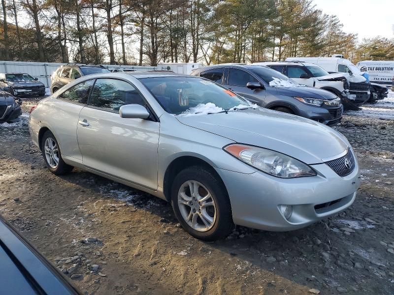 2004 Toyota Camry Solara se