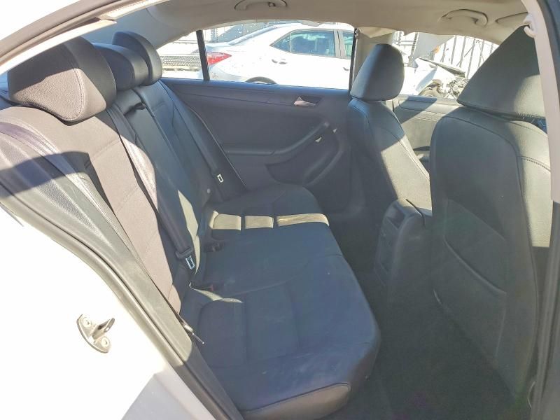 2011 Volkswagen Jetta se