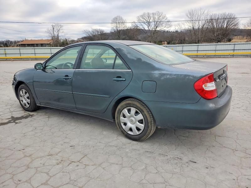 2002 Toyota Camry le