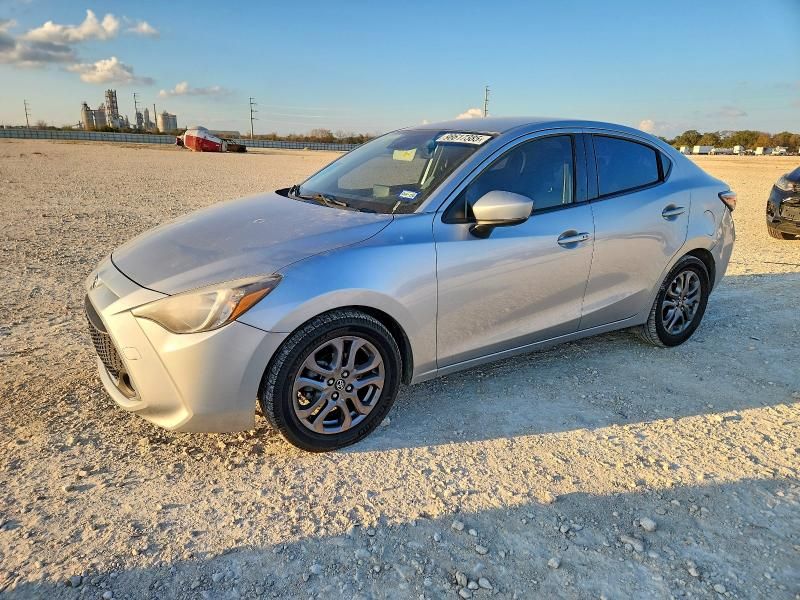 2019 Toyota Yaris l