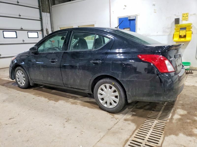 2016 Nissan Versa s