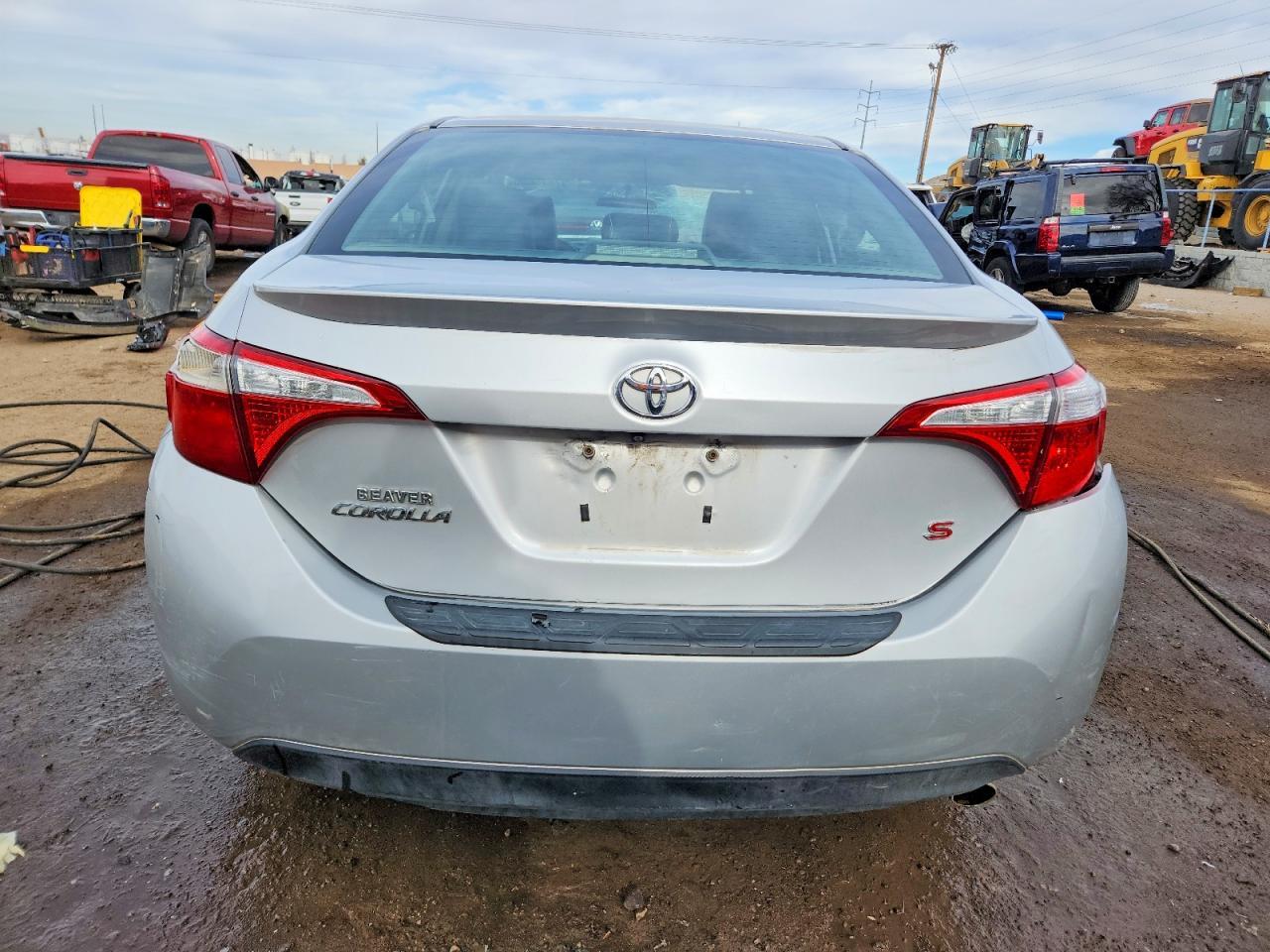 2015 Toyota Corolla l