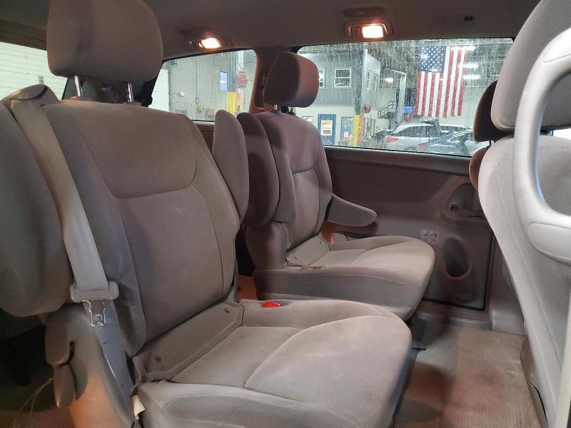 2006 Toyota Sienna xle