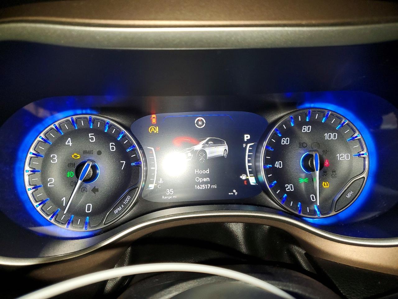 2018 Chrysler Pacifica Touring l