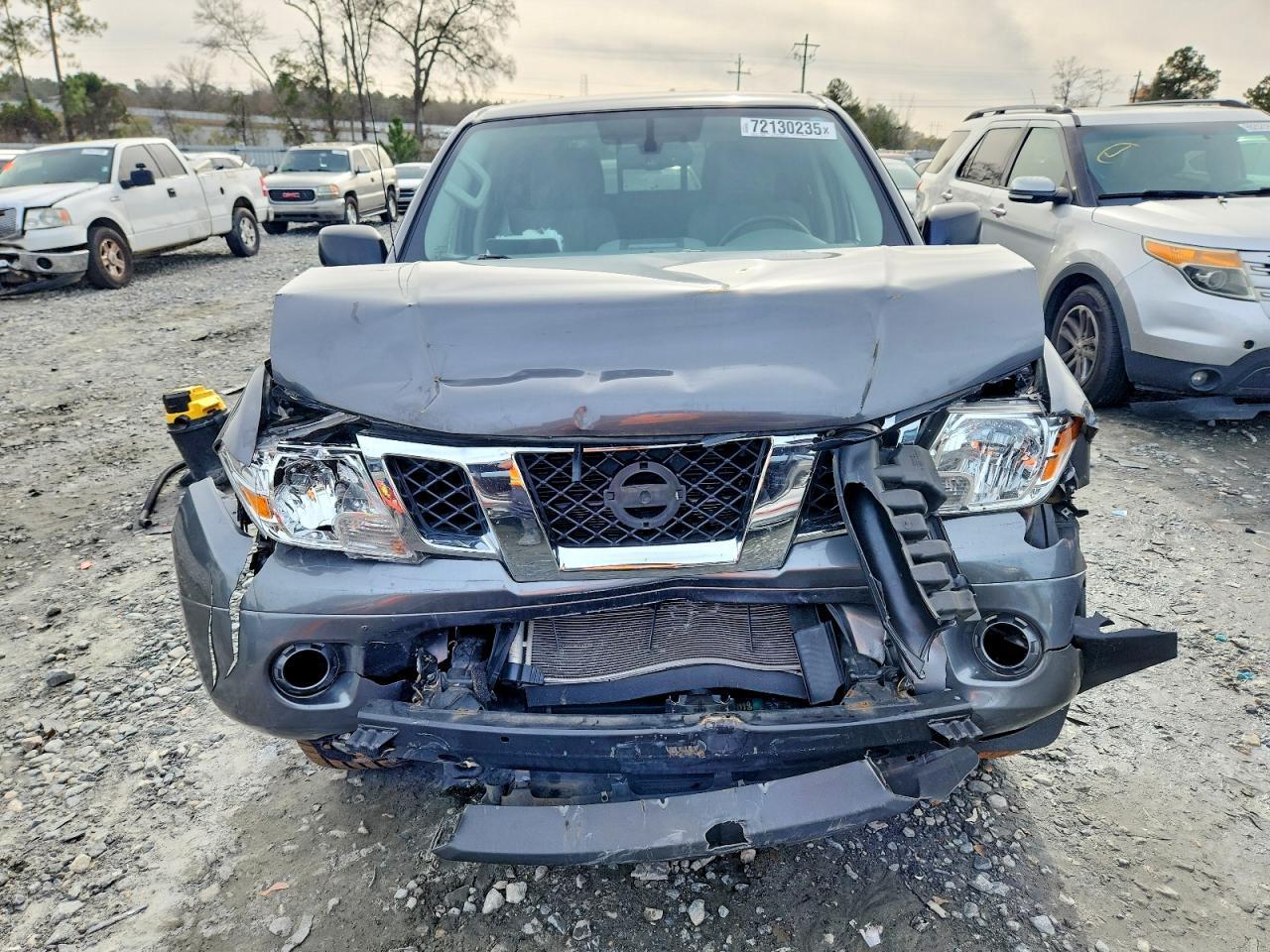 2021 Nissan Frontier s