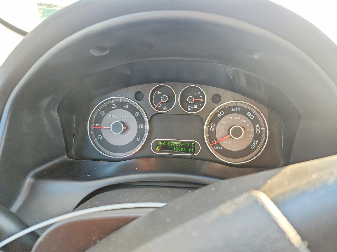 2008 Ford Taurus x sel